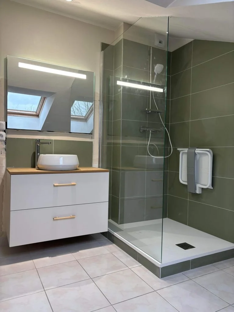 Rénovation de salle de bains à Hérouville-Saint-Clair : après travaux